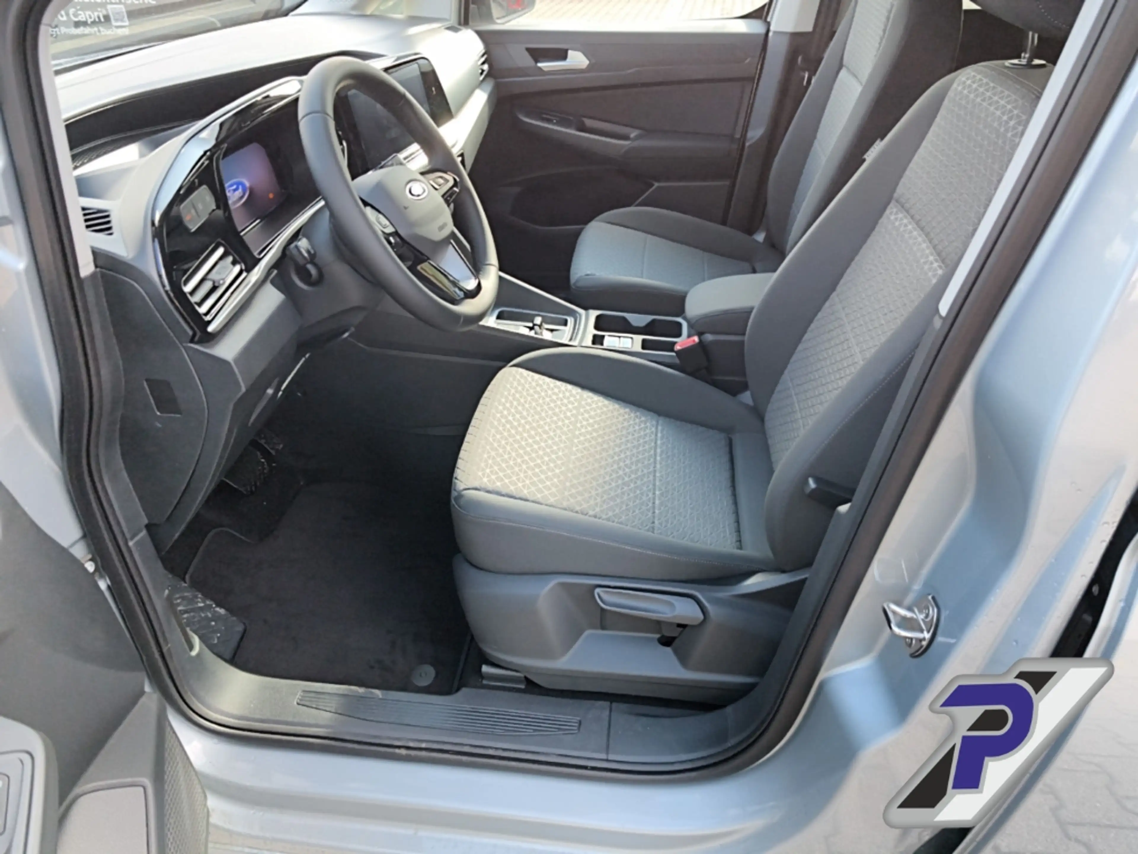 Ford Tourneo Connect Titanium L1 LM+FRONTSCHEIBENHEIZUNG+KLIMAAUTOMATIK — photo 11