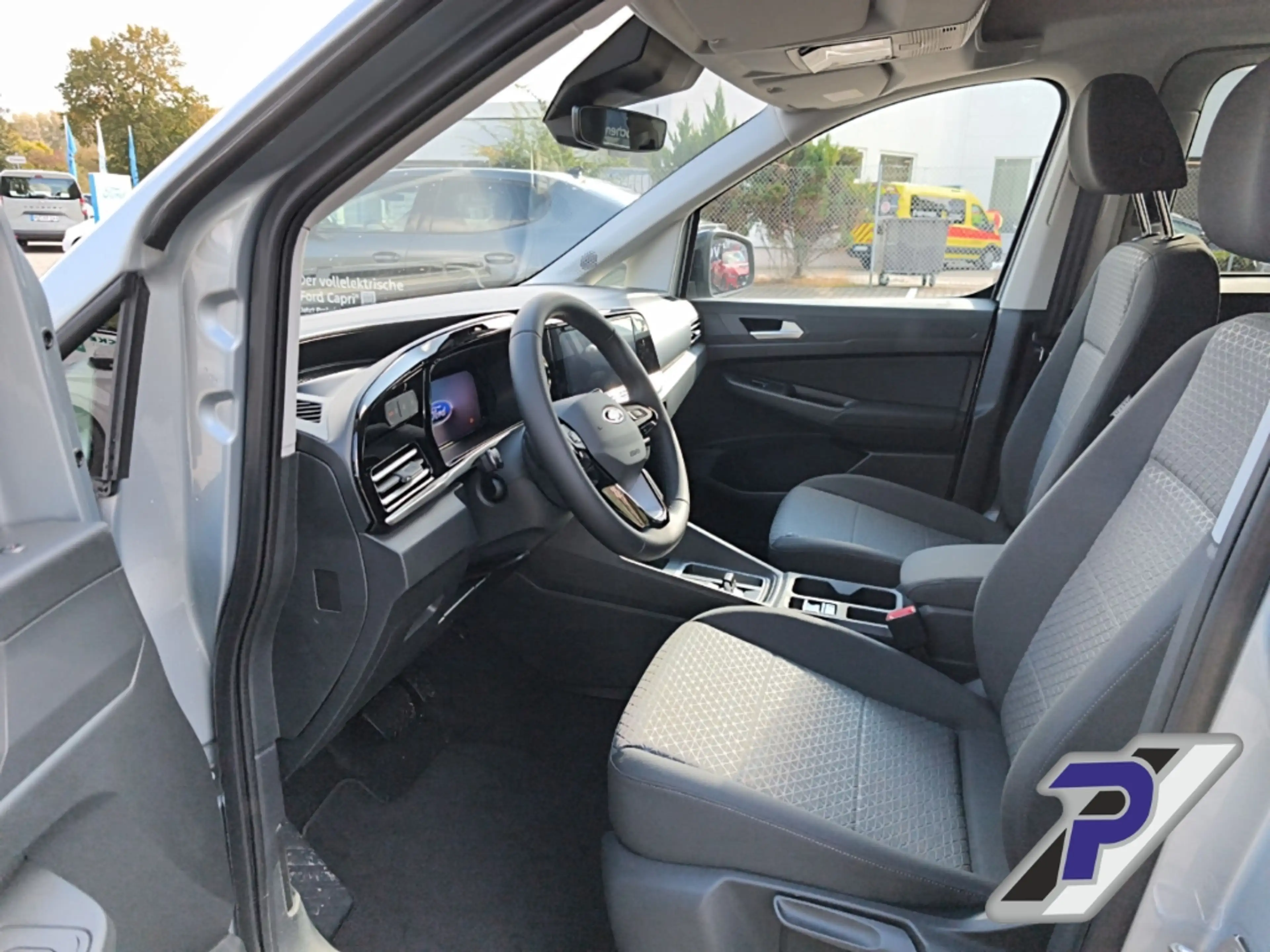 Ford Tourneo Connect Titanium L1 LM+FRONTSCHEIBENHEIZUNG+KLIMAAUTOMATIK — photo 12