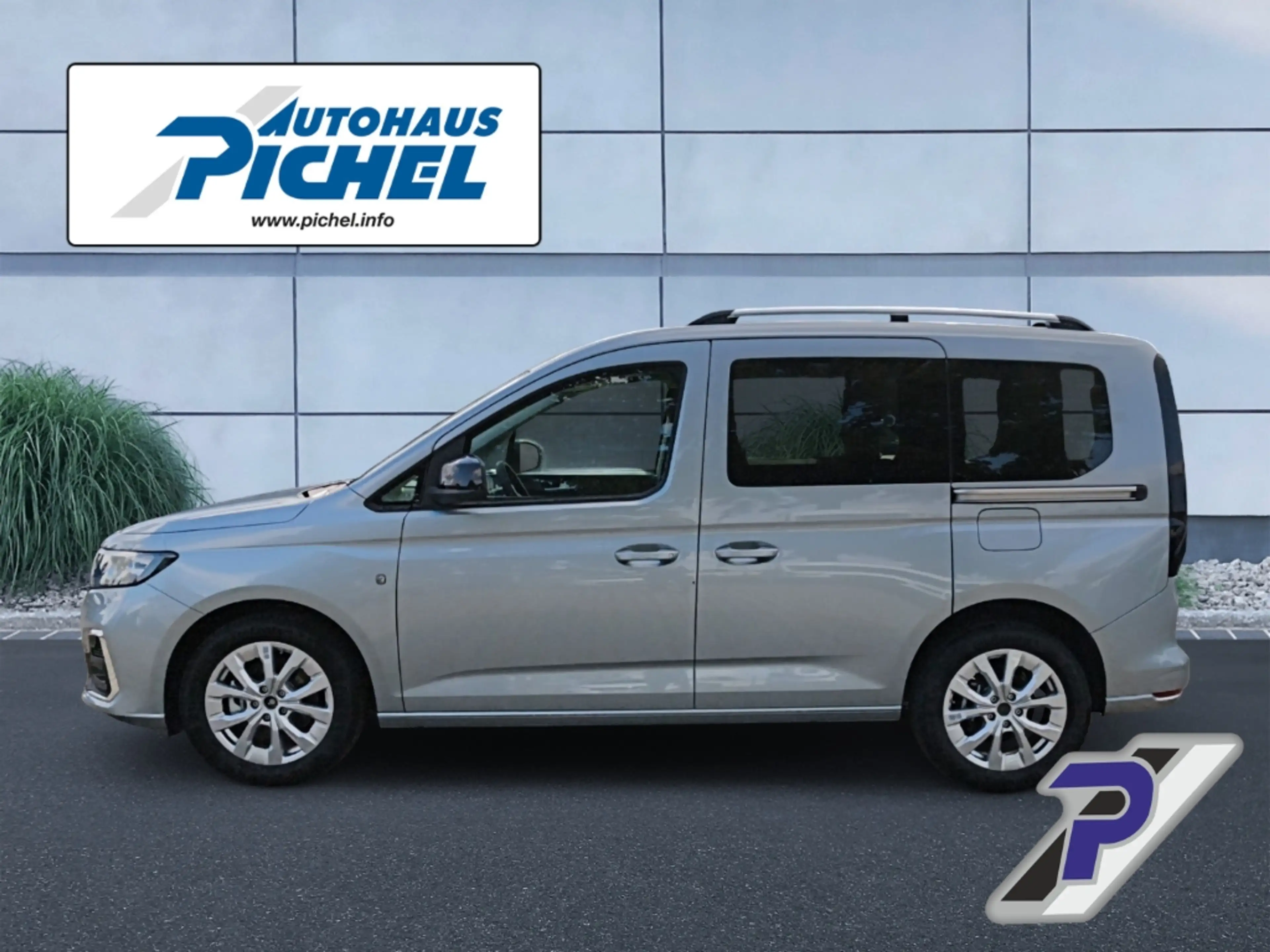 Ford Tourneo Connect Titanium L1 LM+FRONTSCHEIBENHEIZUNG+KLIMAAUTOMATIK — photo 2