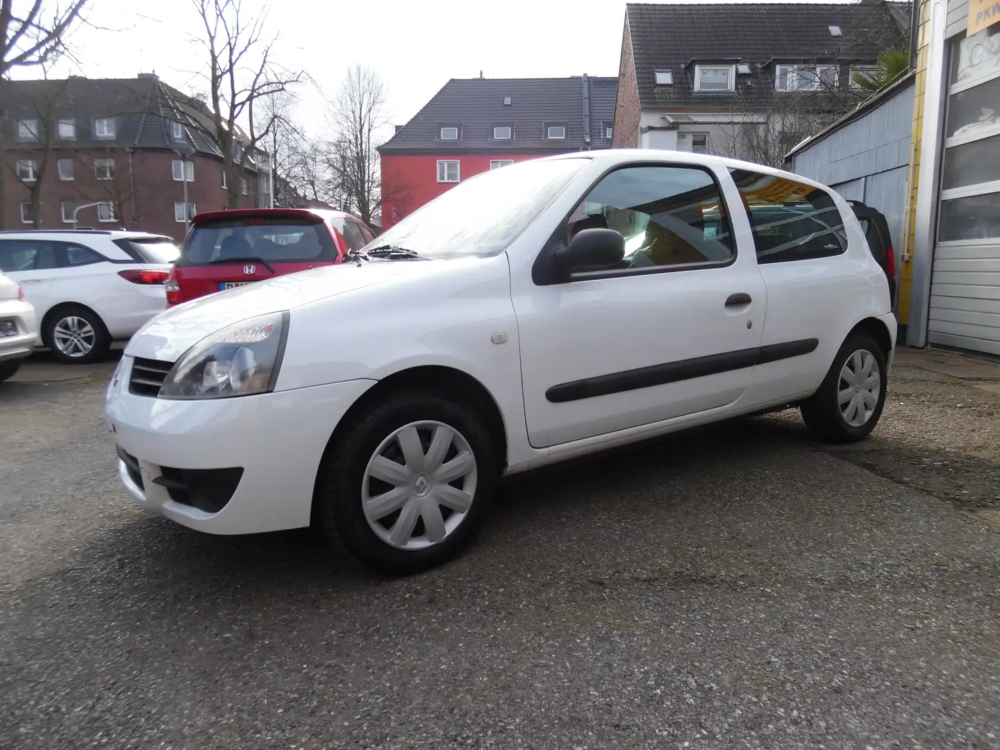 Renault Clio Campus Blanc - 1