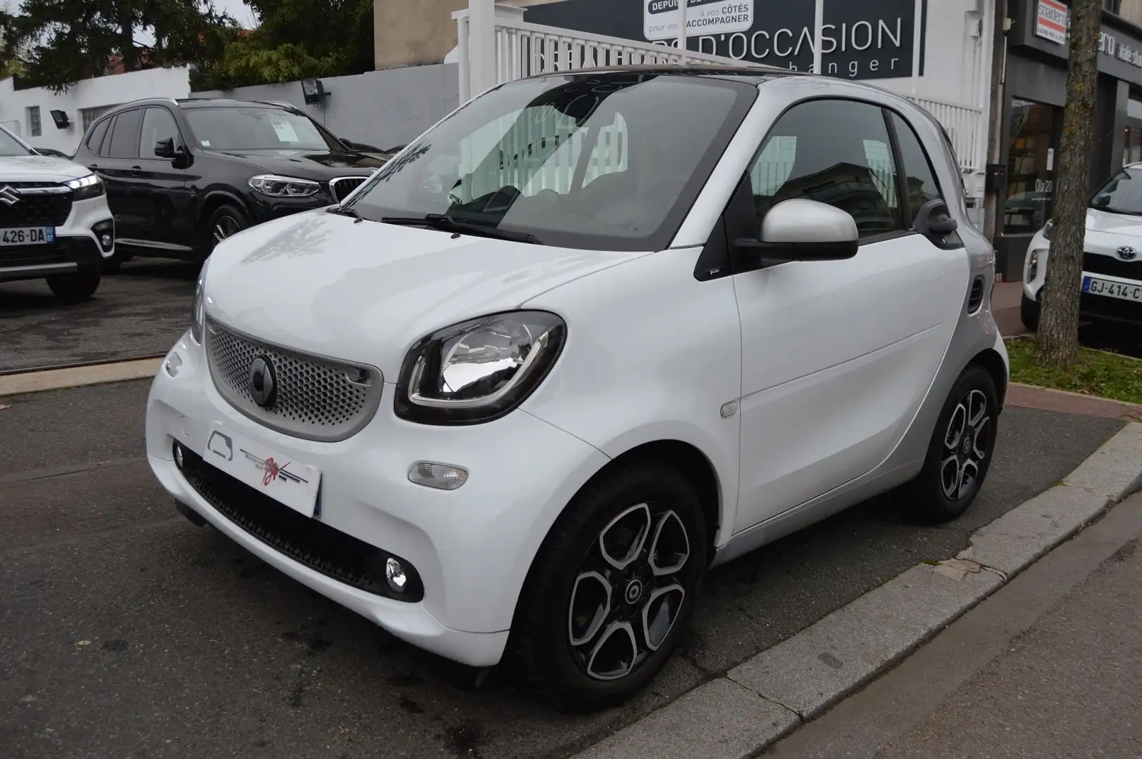 smart forTwo 90CH PRIME TWINAMIC Blanc - 1