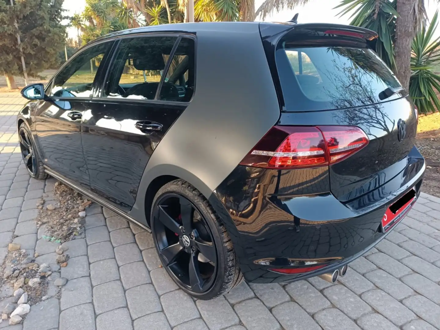 Volkswagen Golf 2.0TDI CR BMT GTD DSG 184 Negro - 2