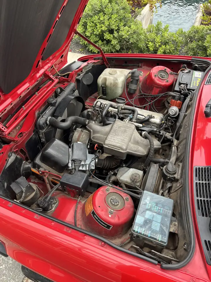BMW 318 Serie 3 (318i), foto 10