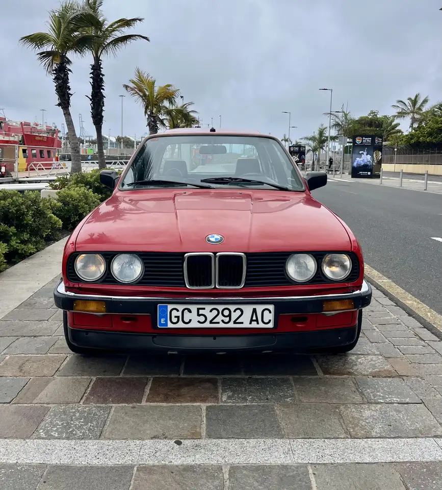 BMW 318 Serie 3 (318i), foto 6