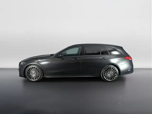Mercedes-Benz C-Class view 6