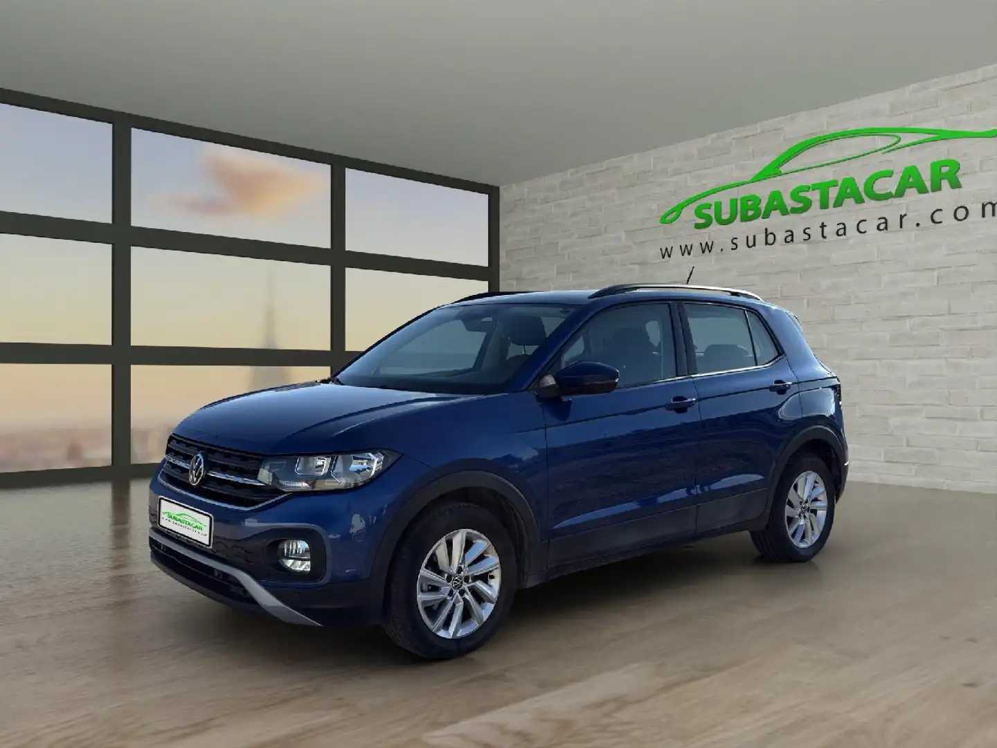 Volkswagen T-Cross 1.0 TSI Advance Bleu - 1