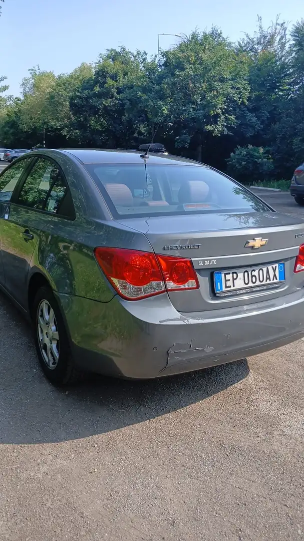 Chevrolet Cruze Cruze 2.0 td LT 163cv Gri - 2