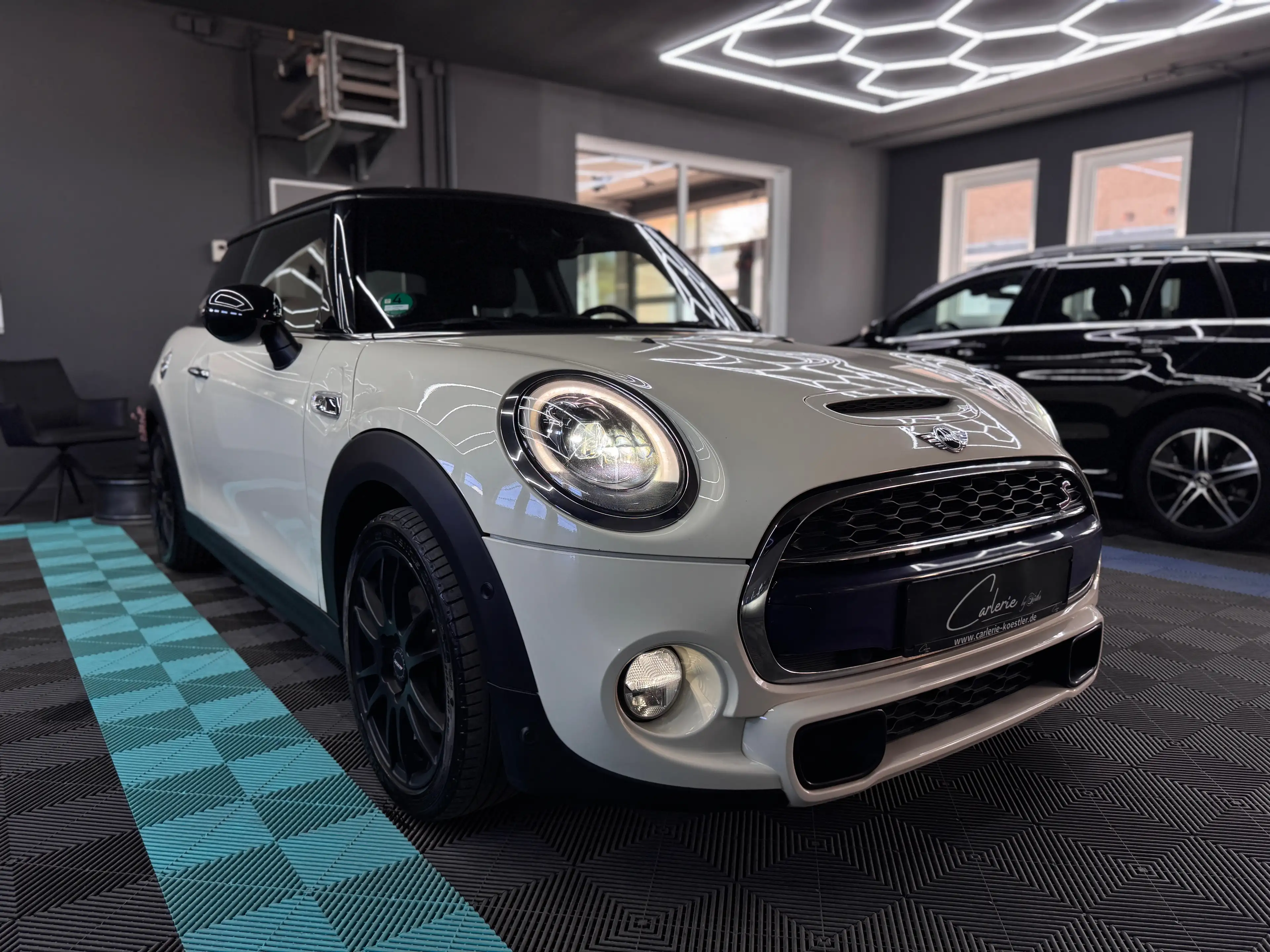 MINI Cooper S Cooper S Metropolitan*SHZ*Pano*PDC*ACC*LED