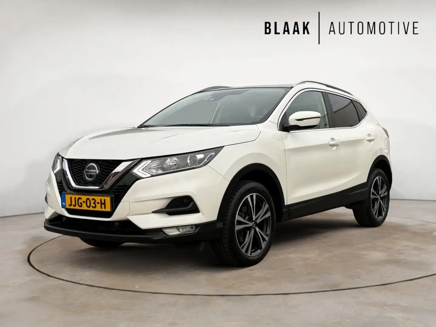 Nissan Qashqai 1.3 DIG-T N-Connecta PANORAMADAK | NAVIGATIE Bianco - 1