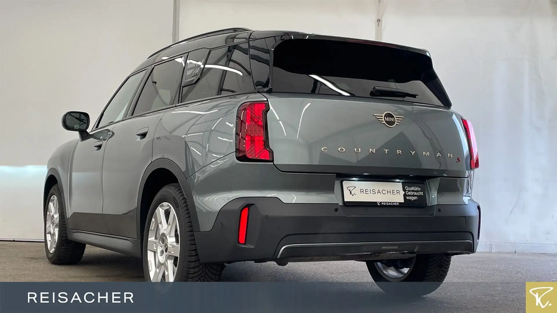 MINI Cooper S Countryman Cooper Countryman S ALL4 A AHK RFK HUD Pano PDC Grau - 2