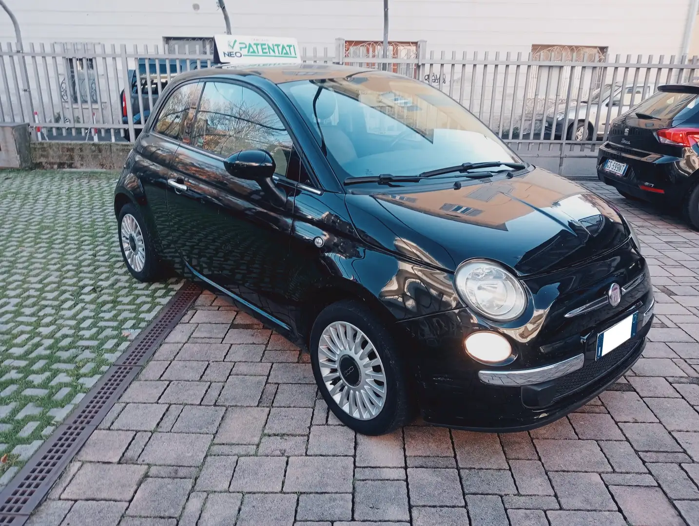 Fiat 500 1.2 Lounge 69cv Ok Neopatentati Nero - 2
