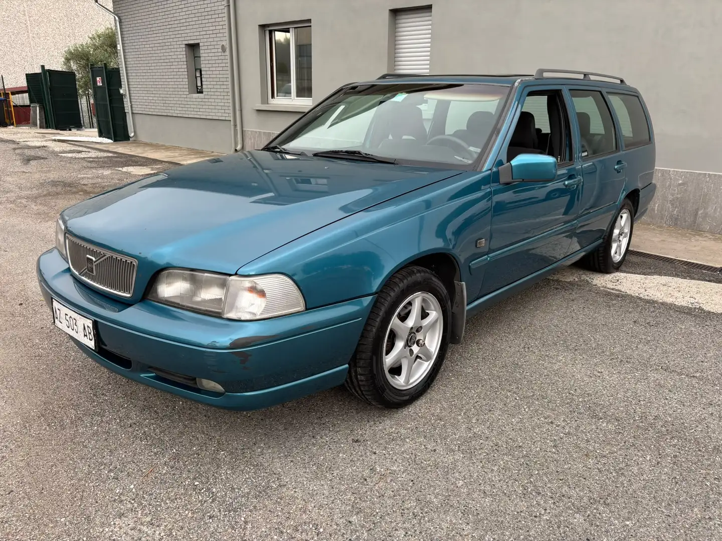 Volvo V70 V70 TURBO PRESTIGE Blau - 2