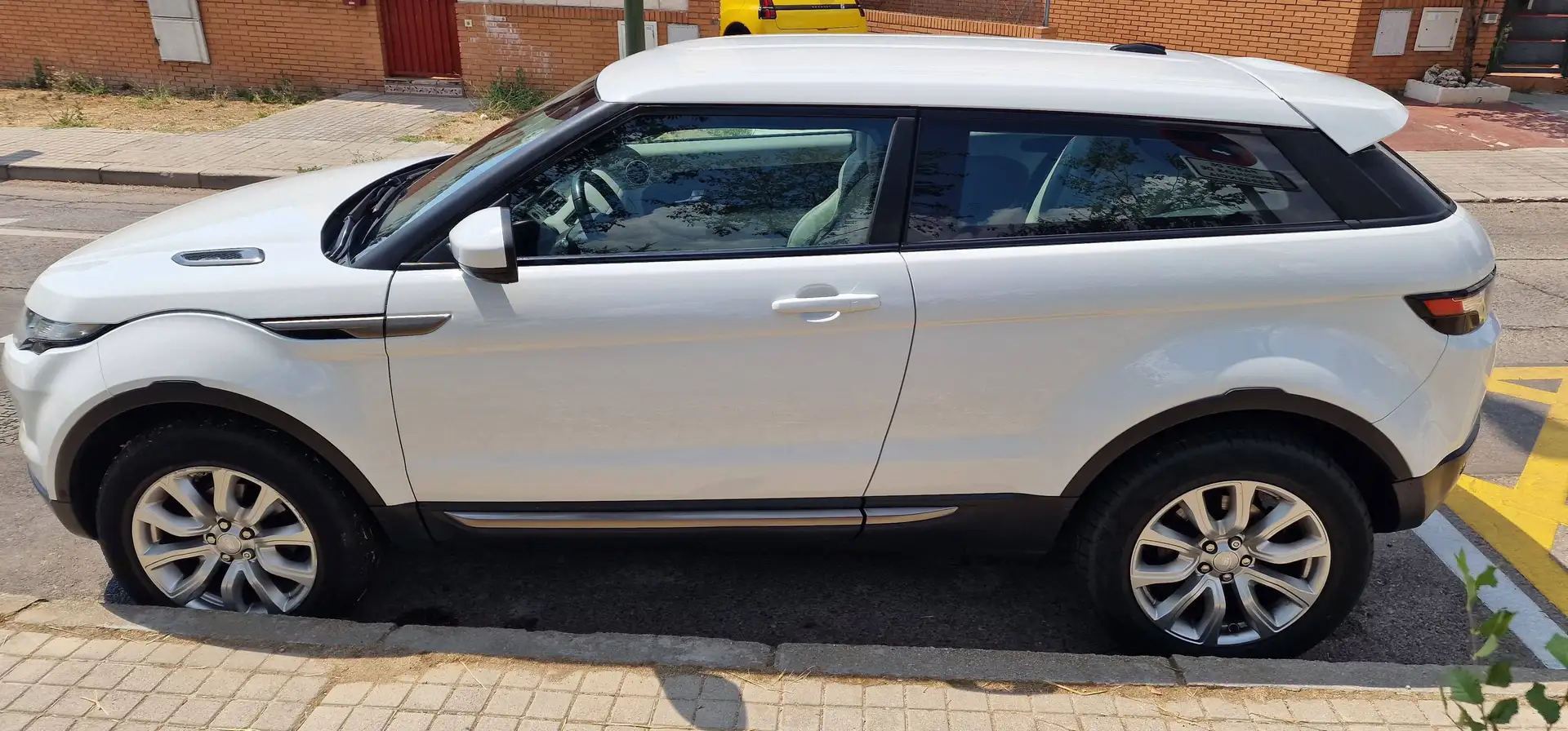 Land Rover Range Rover Evoque Range Rover Evoque 2.2L TD4 Dynamic 4x4 Aut. Dynamic Blanco - 2
