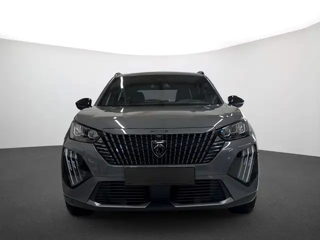 Peugeot 2008 view 2