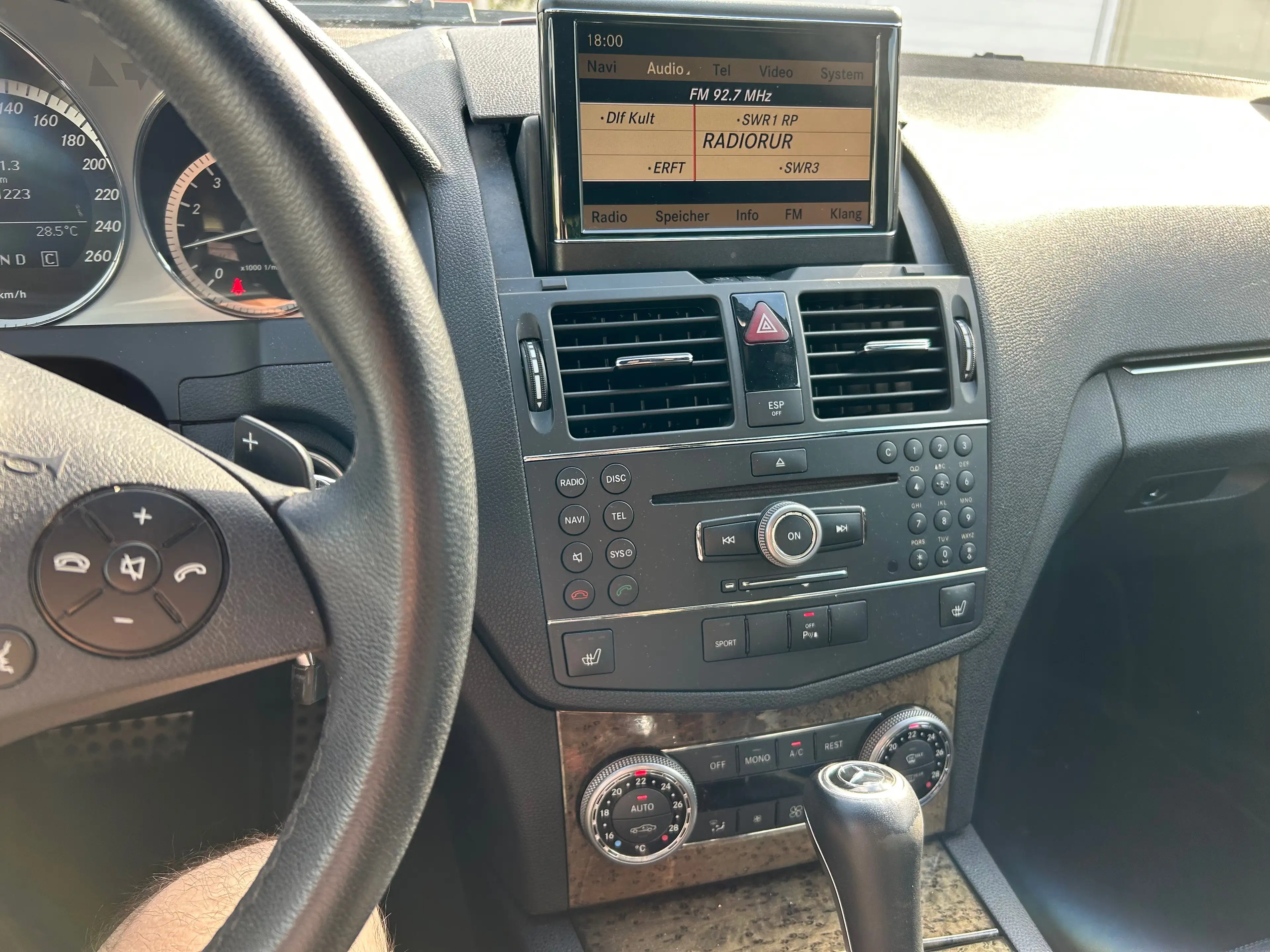 Mercedes-Benz C 350 C 350 CGI BlueEfficiency (204.065) — photo 9