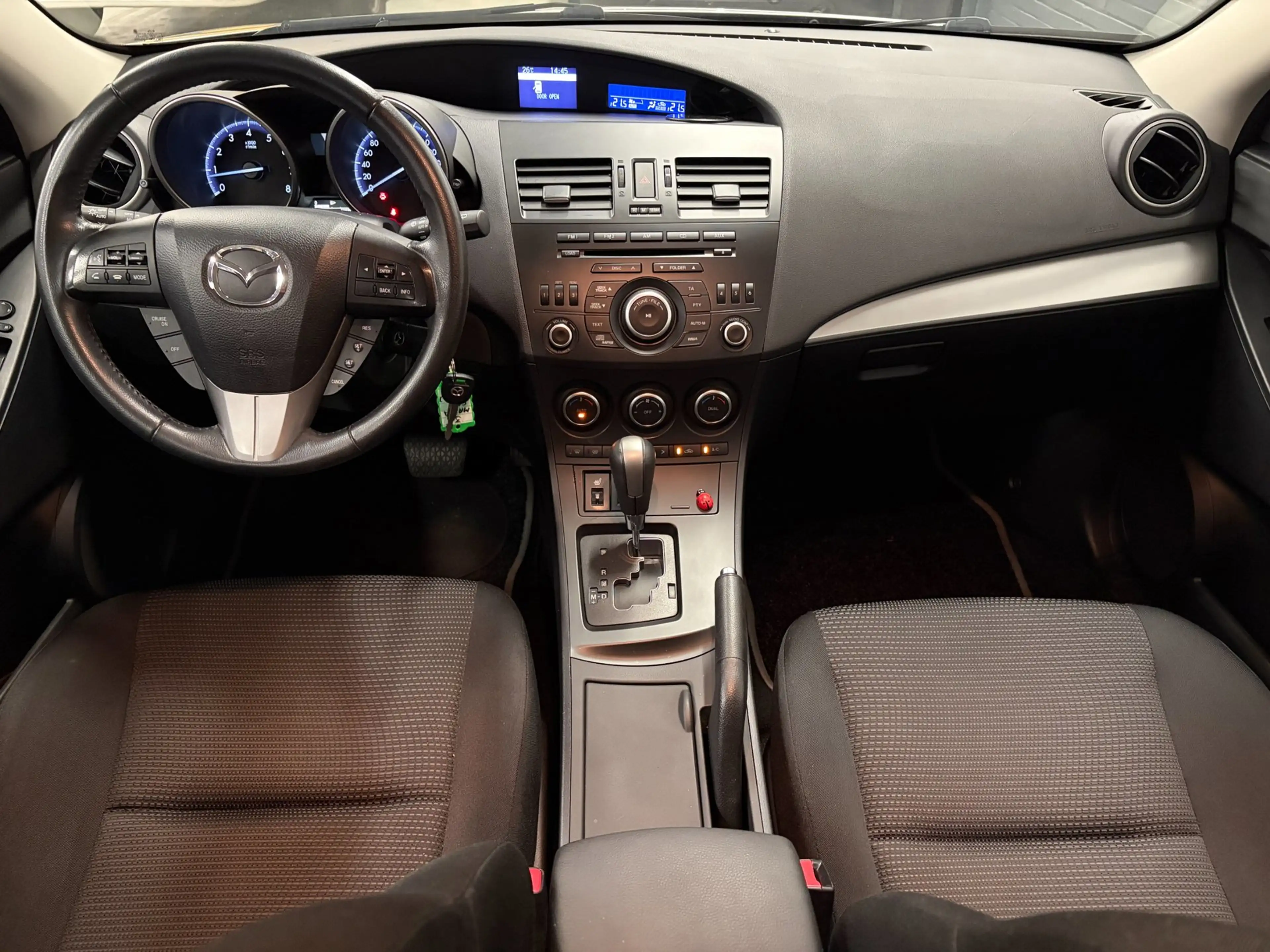 Mazda 3 2.0 GT-L Automaat / Clima / Stoelverwarming / Pdc — photo 12