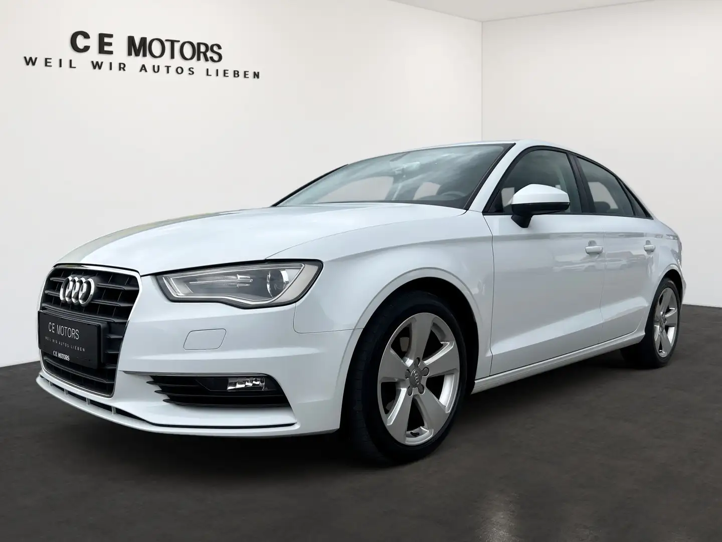 Audi A3 Limousine | Tempomat | Service Neu Weiß - 1