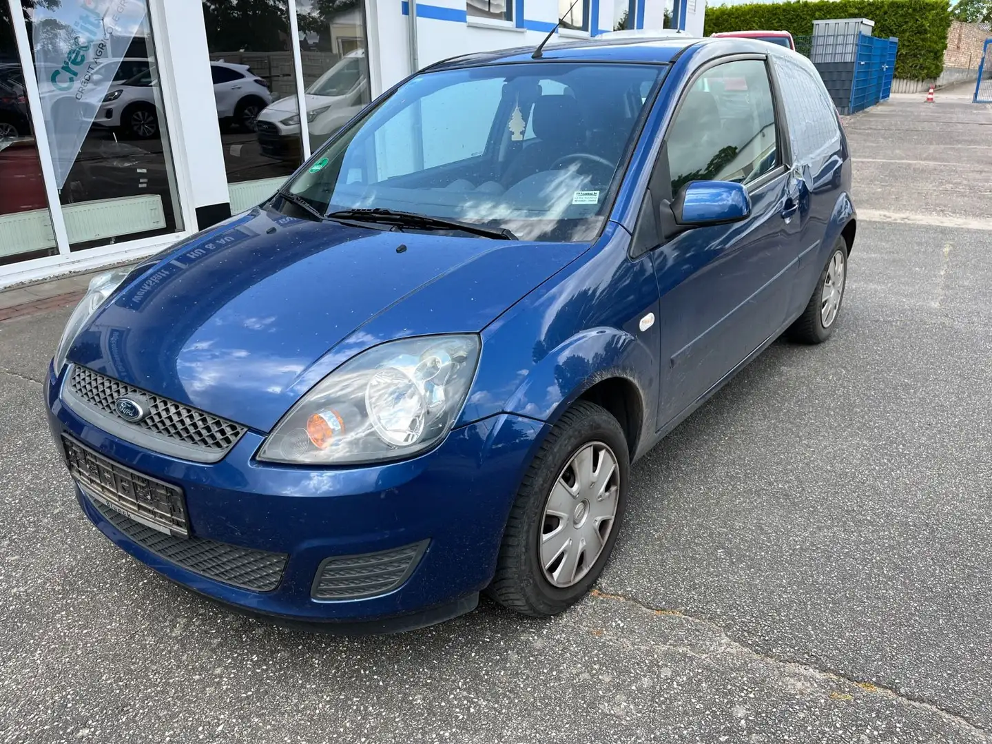 Ford Fiesta 1,3*Style Zetec*Klima/2.Hand/SV/ZV/BC/EFH Modrá - 1