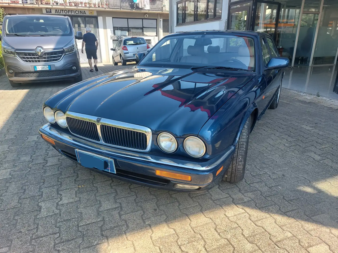 Jaguar XJ Sport 4.0 Gpl Blu/Azzurro - 1