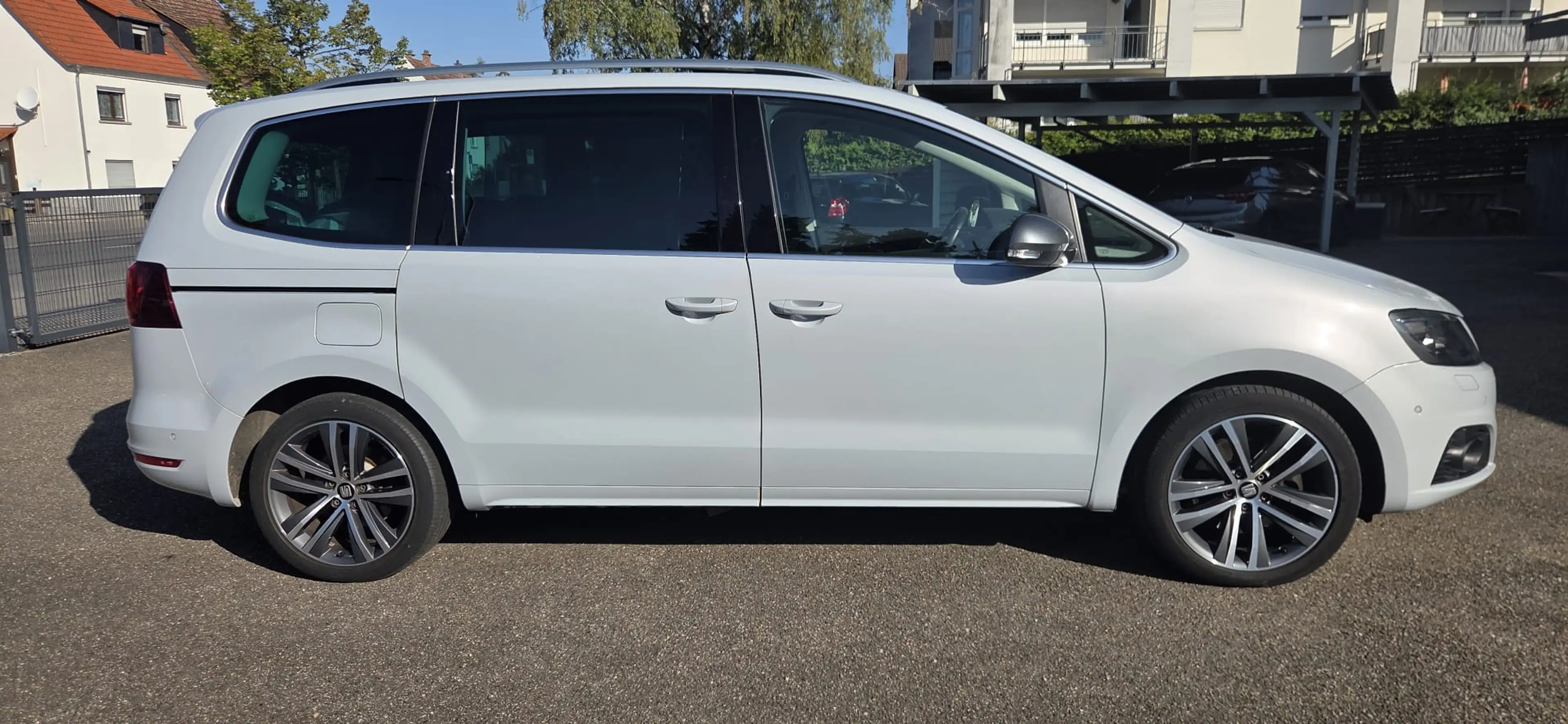 SEAT Alhambra FR-Line — photo 4