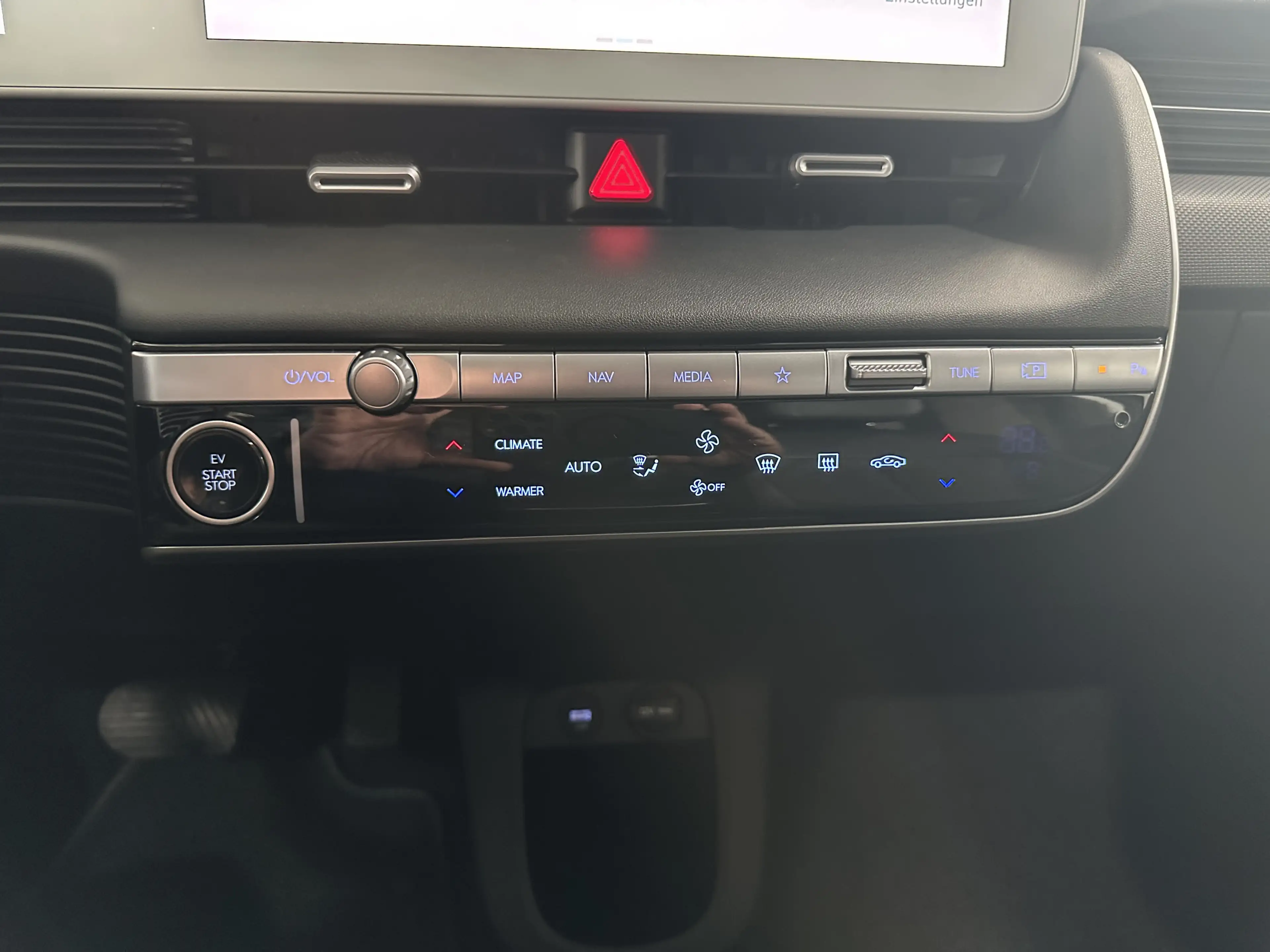 Hyundai IONIQ 5 Techniq Long Range SoH 94,5% AHK WäPu 1H — photo 27