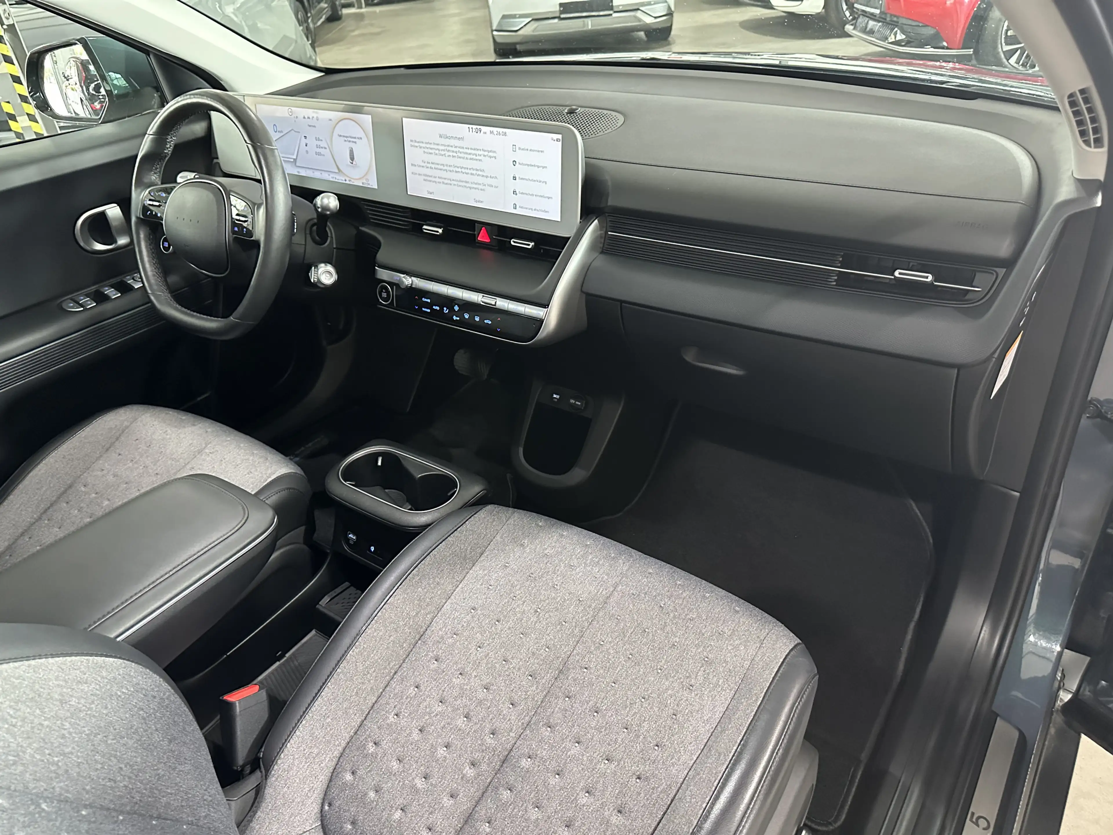 Hyundai IONIQ 5 Techniq Long Range SoH 94,5% AHK WäPu 1H — photo 16
