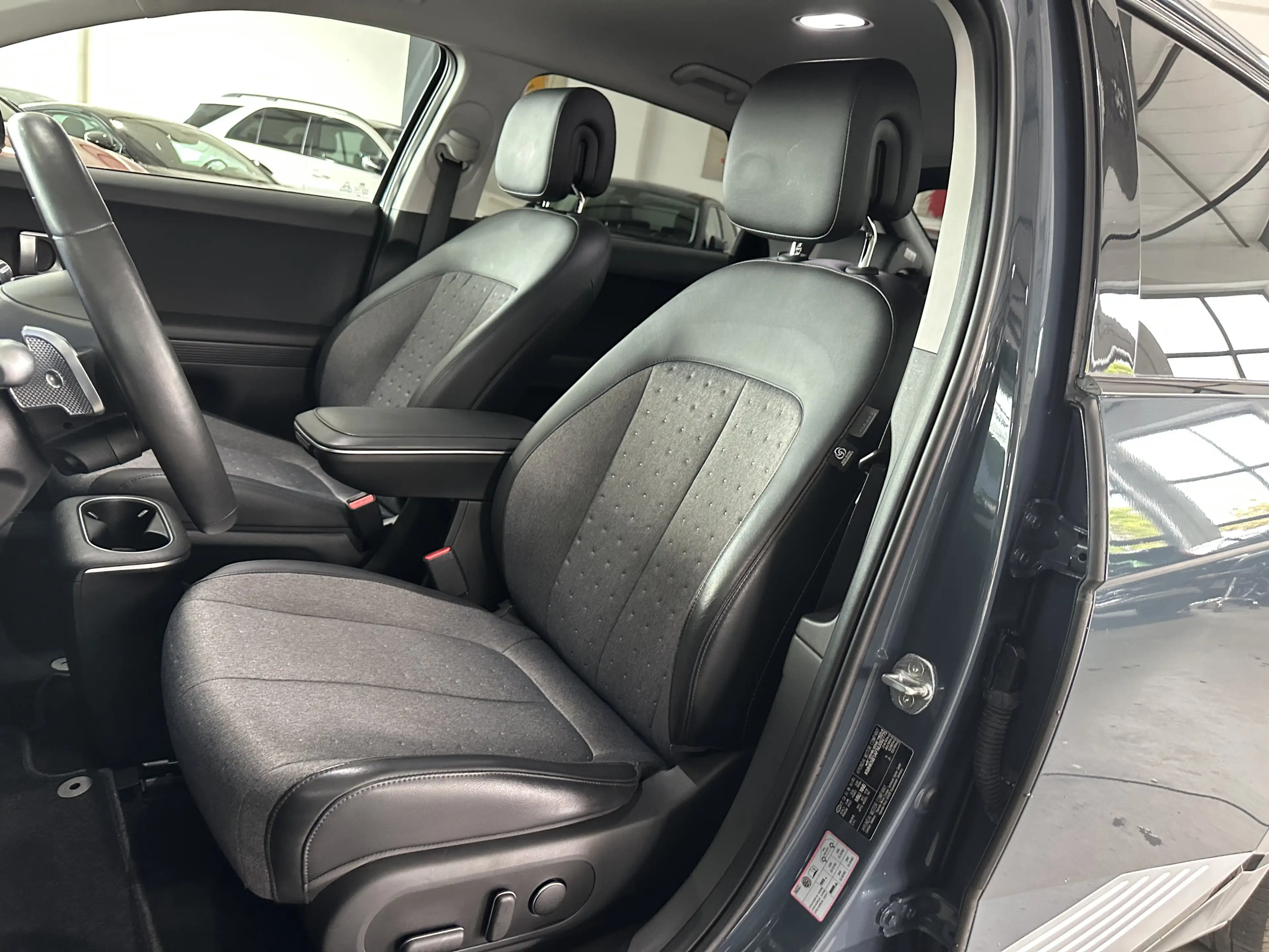 Hyundai IONIQ 5 Techniq Long Range SoH 94,5% AHK WäPu 1H — photo 9