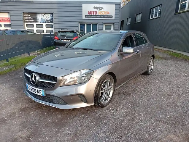 Mercedes-Benz A main image