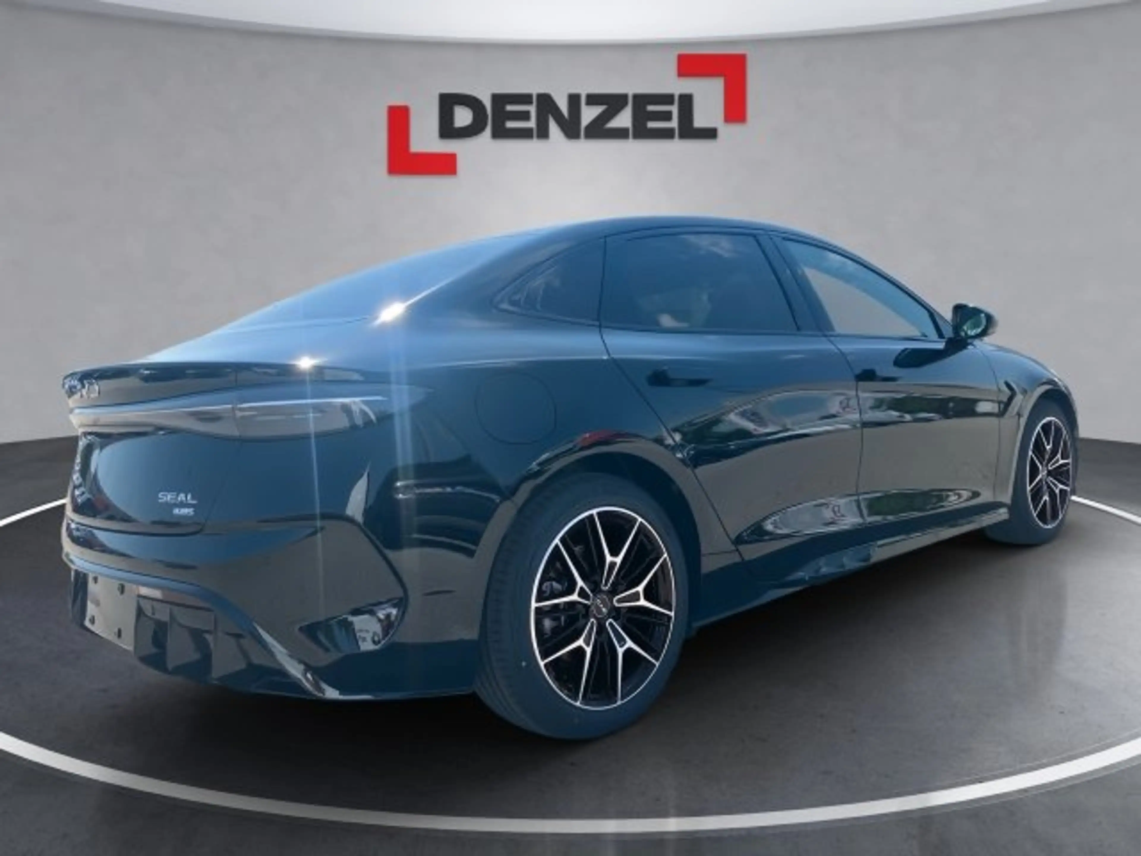 BYD Seal Excellence AWD MY26 — photo 3
