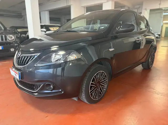 Lancia Ypsilon Ypsilon III  1.0 firefly hybrid Gold