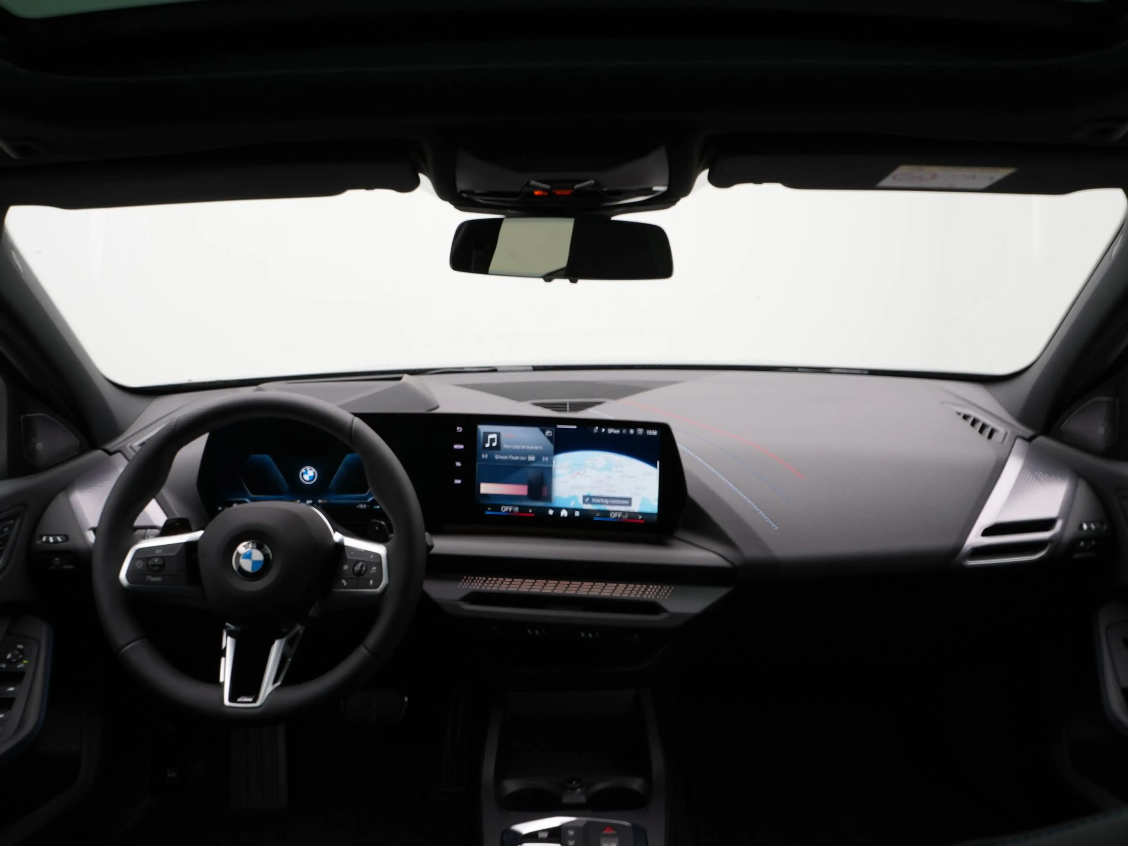 BMW 120 1 Serie FROZEN DEEP GREEN | M Sport Pro | Harman K — photo 12