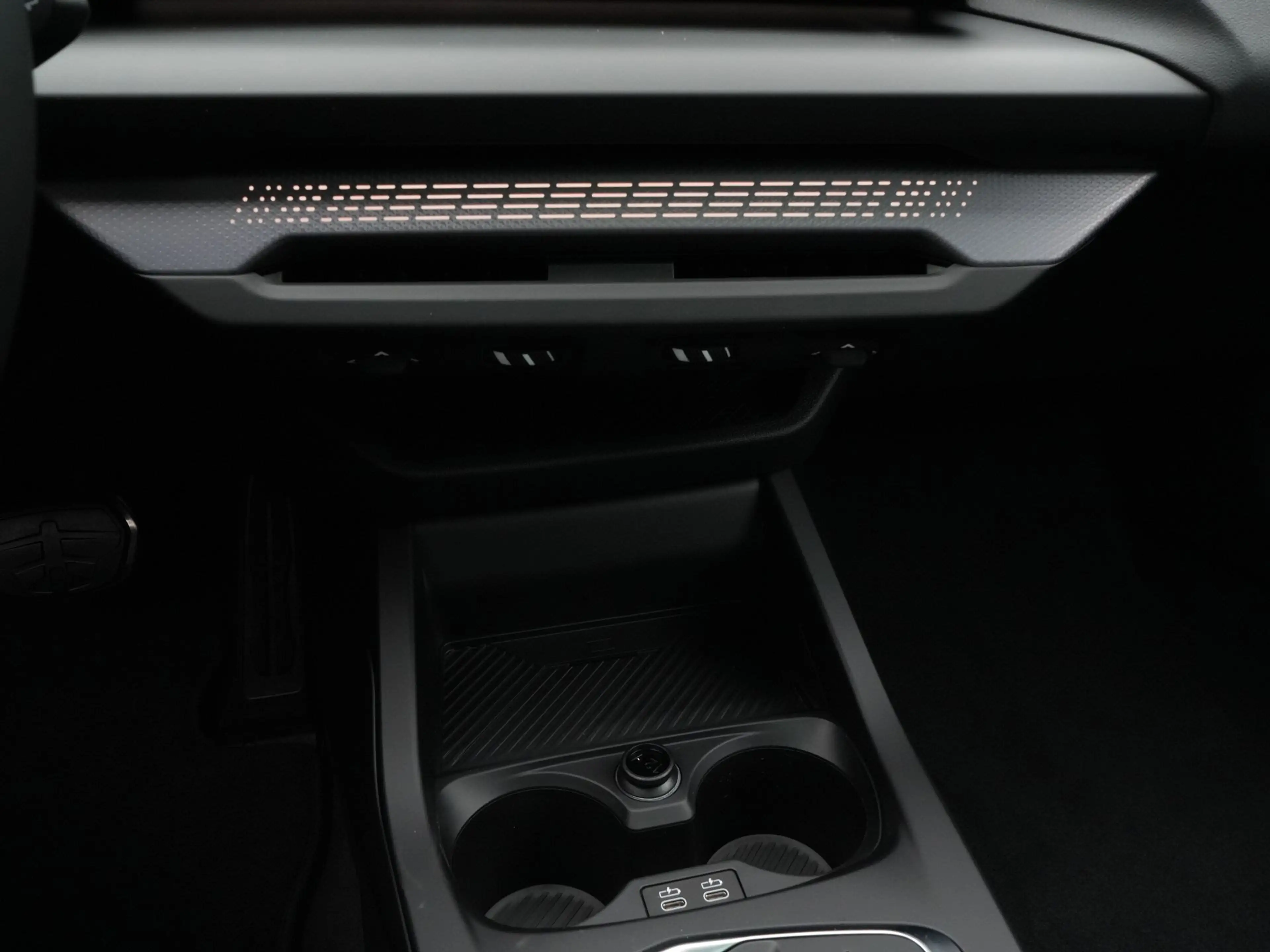 BMW 120 1 Serie FROZEN DEEP GREEN | M Sport Pro | Harman K — photo 13
