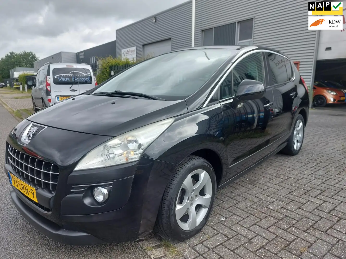 Peugeot 3008 1.6 THP ST 5 deurs + climate control automaat Negro - 1