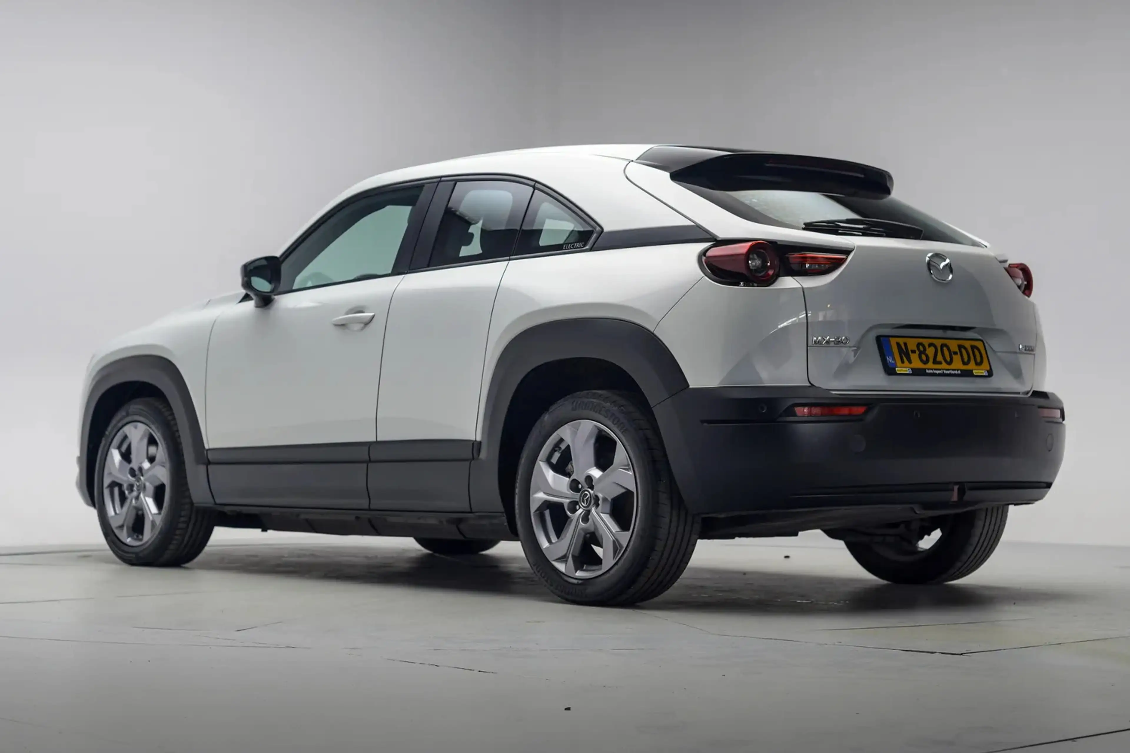 Mazda MX-30 e-SkyActiv 145 36 kWh [ LED Navi Head-up ] — photo 3