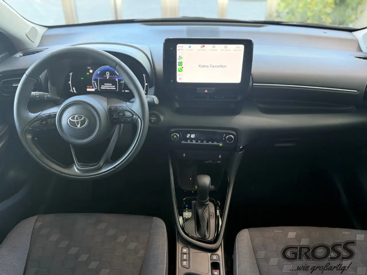 Toyota Yaris Hybrid Teamplayer / LED / Keyless / Kamera 11