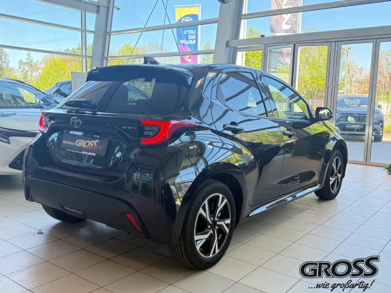 Toyota Yaris Hybrid Teamplayer / LED / Keyless / Kamera 4