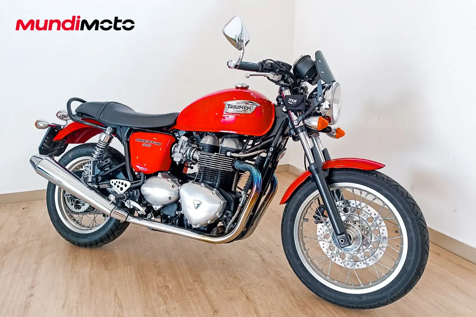 Triumph Thruxton - 2