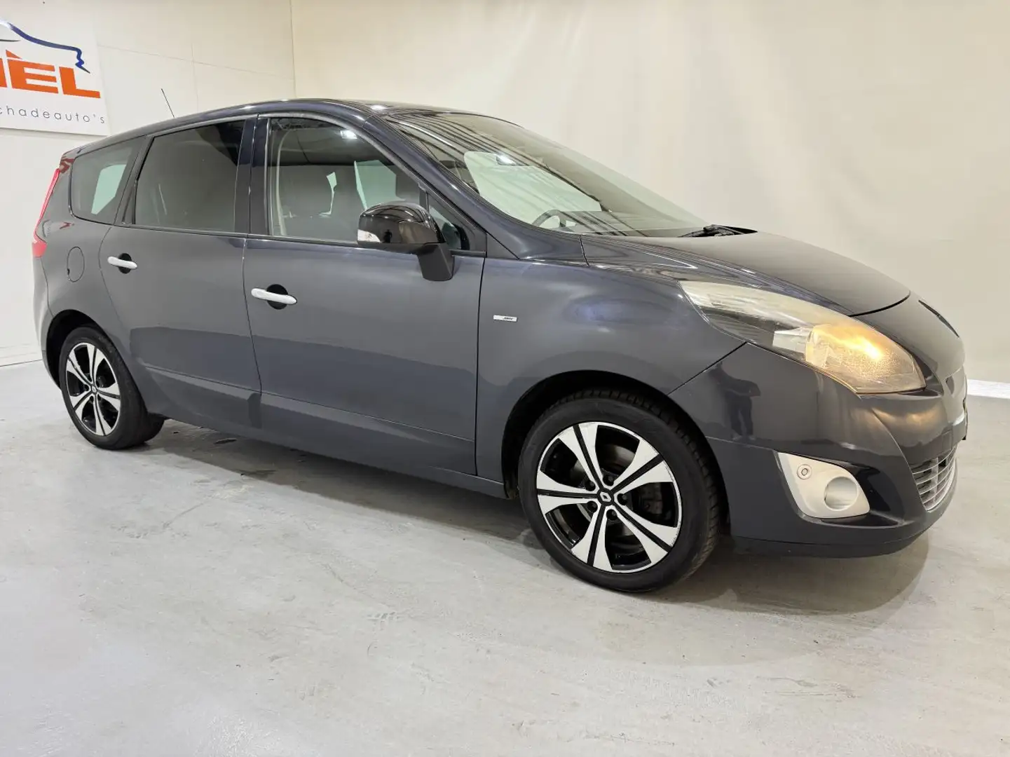 Renault Grand Scenic 1.4 TCe BOSE 96kW Navi Gris - 1