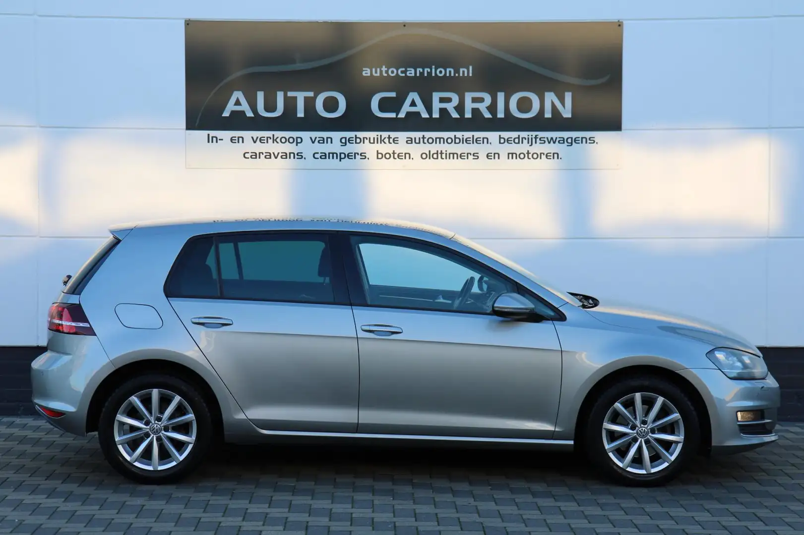 Volkswagen Golf 1.4 TSI Highline Carplay Xenon Dealer Ond !! Grau - 2