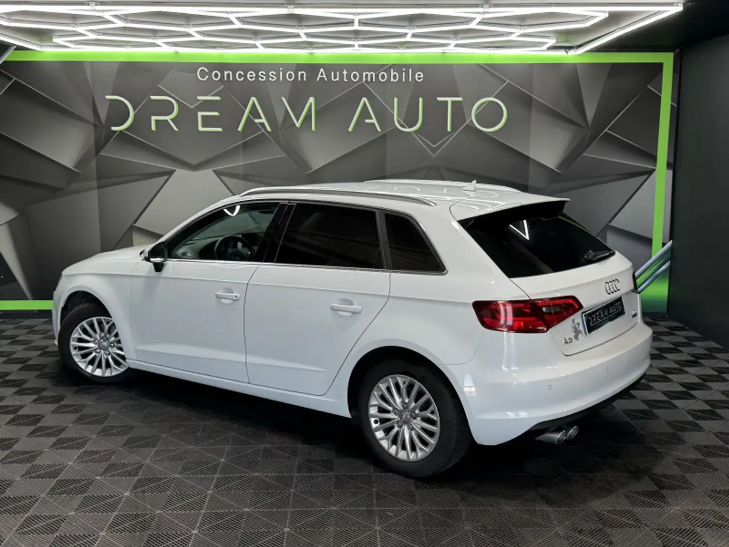 Audi A3 2.0 TDI 150CH FAP AMBIENTE QUATTRO Blanc - 2