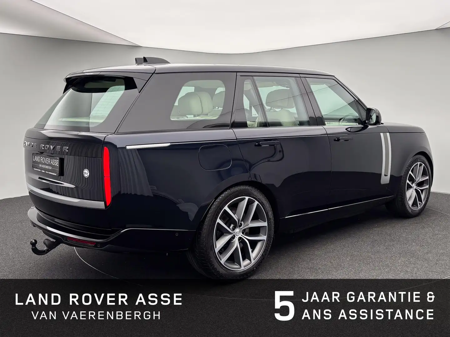 Land Rover Range Rover SWB P550e SV AWD Auto. 25MY Blau - 2