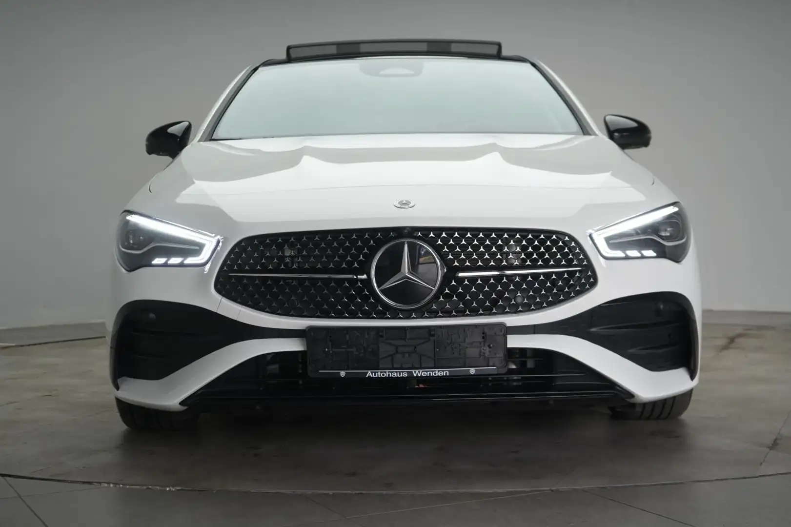 Mercedes-Benz CLA 200 7G-DCT AMG Distronic/Kame Blanc - 2