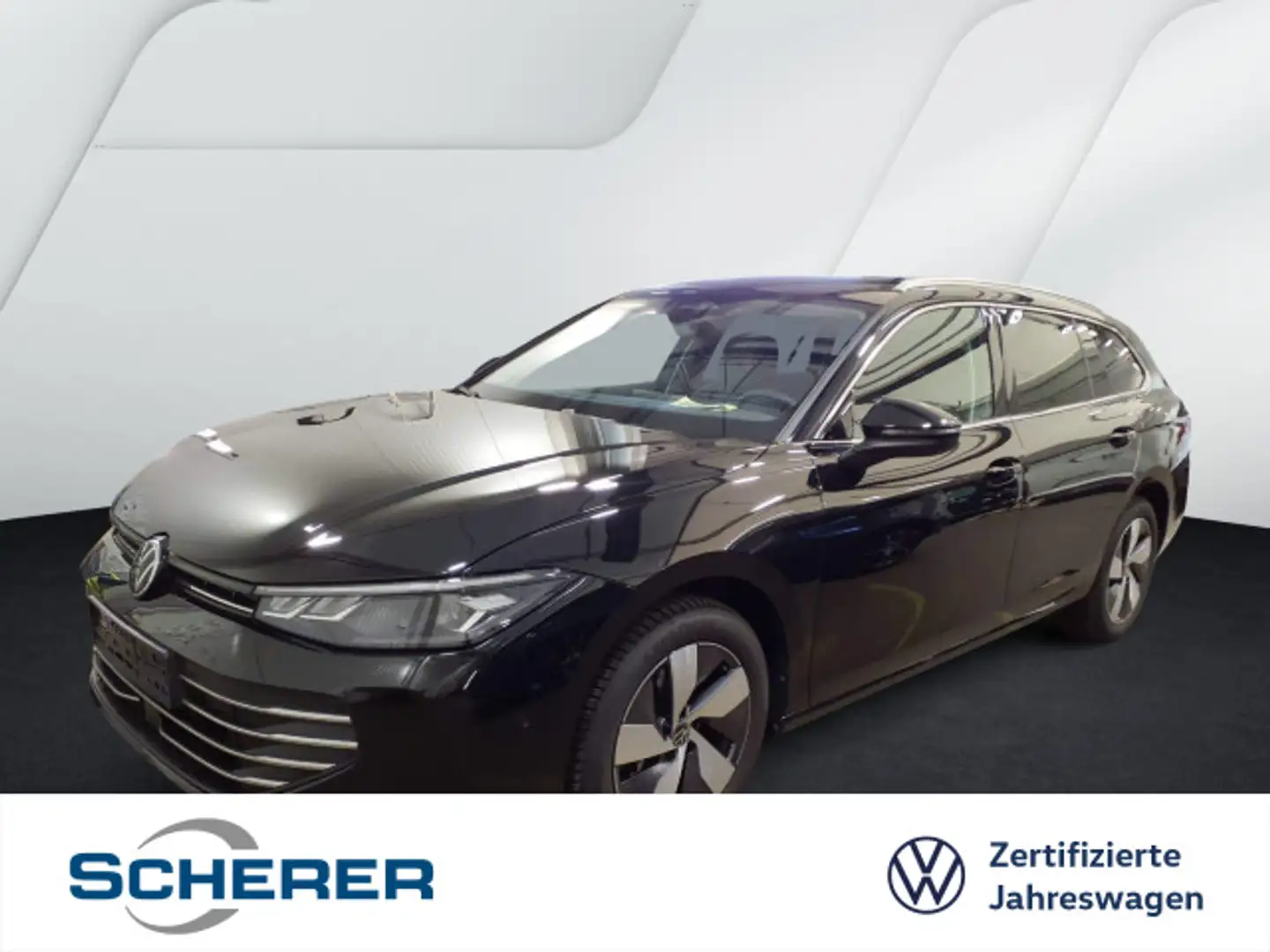 Volkswagen Passat Variant 1.5 eTSI Business DSG NAVI AHK RF Schwarz - 1