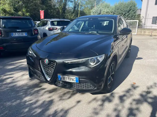 Alfa Romeo Stelvio Stelvio  2.2 t Executive rwd 190cv auto my19