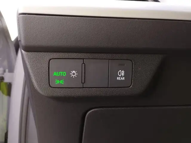 Audi Q4 E-Tron view 13