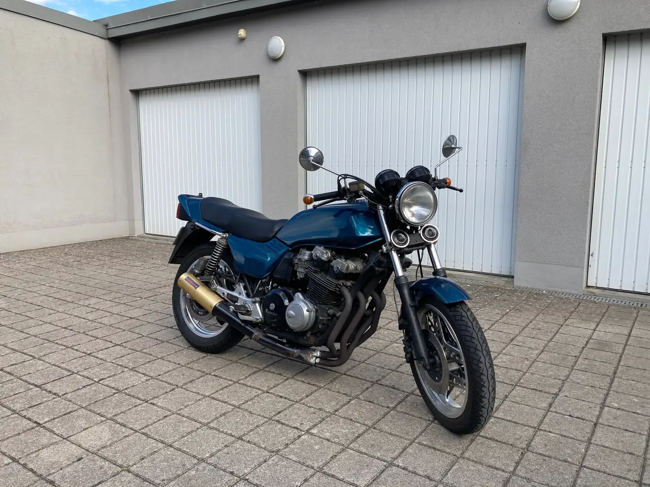 Honda CB 900