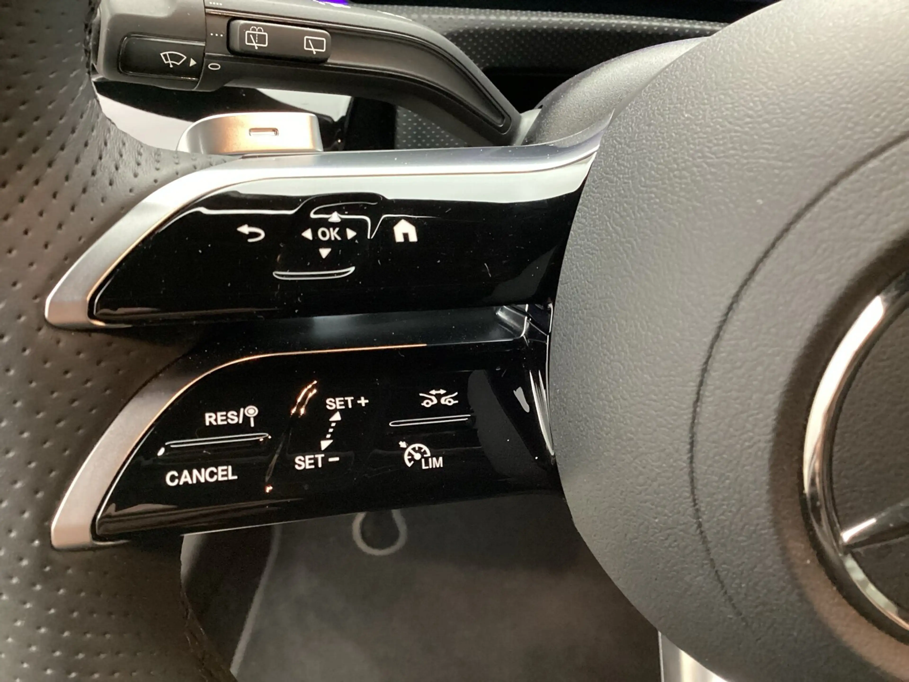 Mercedes-Benz CLA 220 CLA 220 d SB AMG Special Edition Night Distro Navi — photo 14