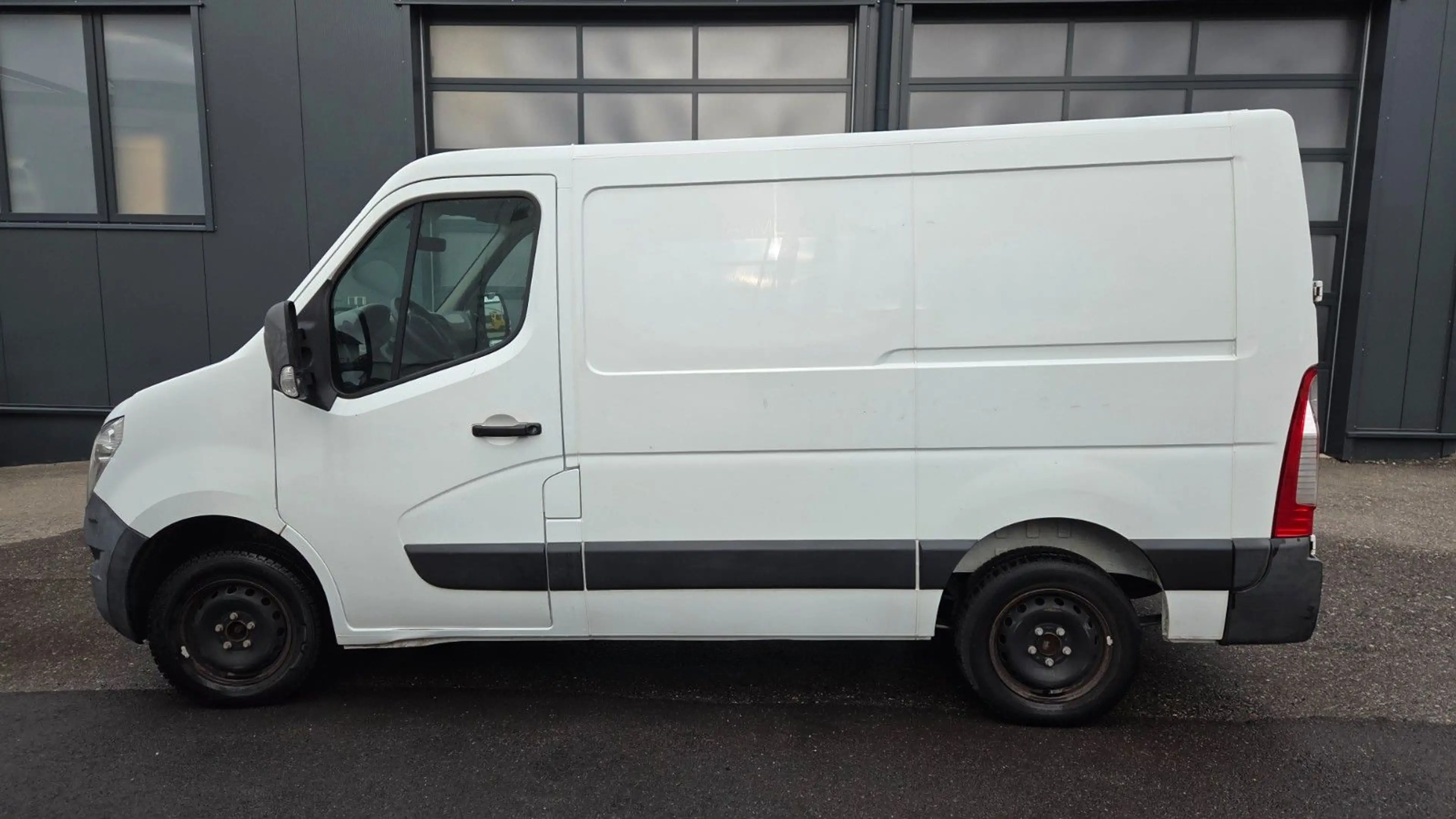 Nissan NV400 Kastenwagen L1H1 2,8t PRO Klimaanlage — photo 5