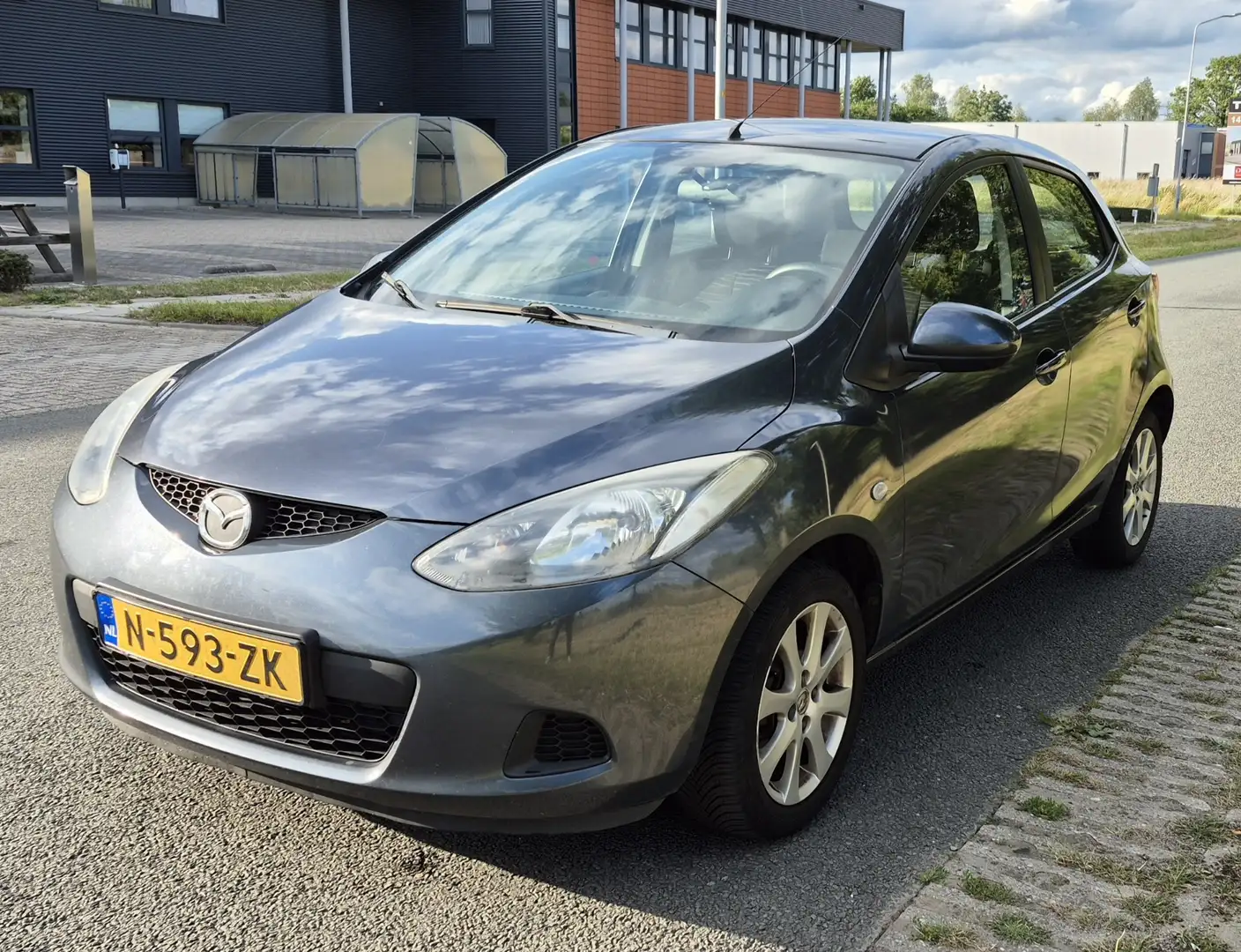 Mazda 2 1.3 S-VT Exclusive Gris - 1