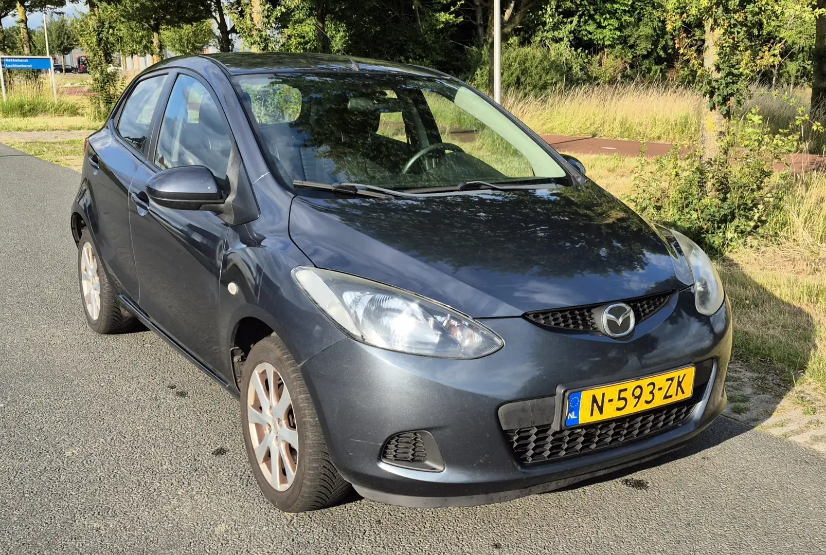 Mazda 2 1.3 S-VT Exclusive Gris - 2